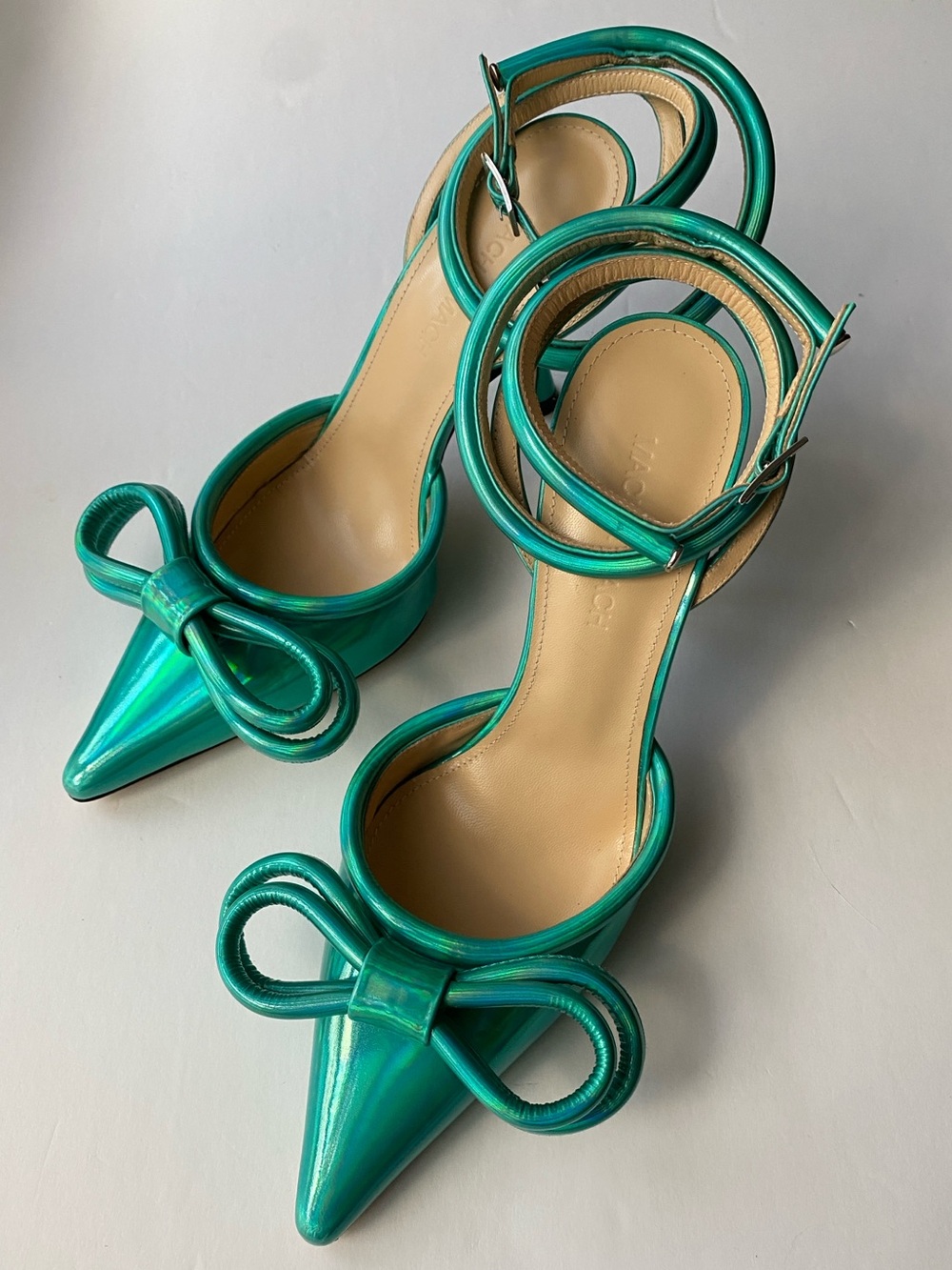 NWOB Mach & Mach iridescent teal pumps size 36